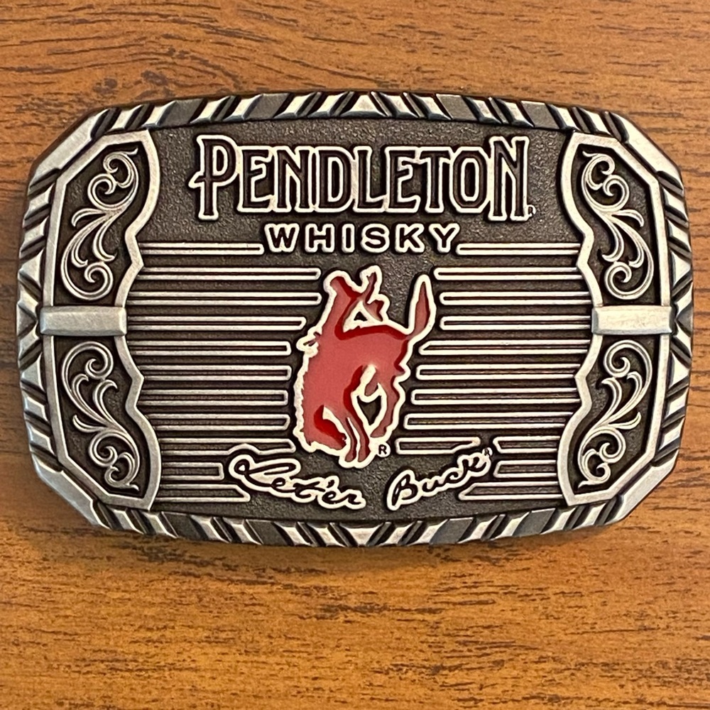 PENDLETON WHISKY Belt Buckle MONTANA SILVERSMITHS 2025 Whiskey Cowboy Rodeo